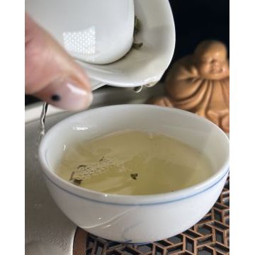 Моли Хуа Ча (Жасминовый чай) 茉莉花茶 - зеленый чай