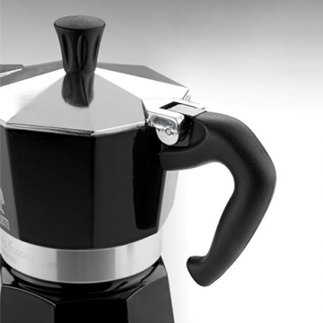 Гейзерная кофеварка Bialetti MOKA EXPRESS на 3 чашки черная